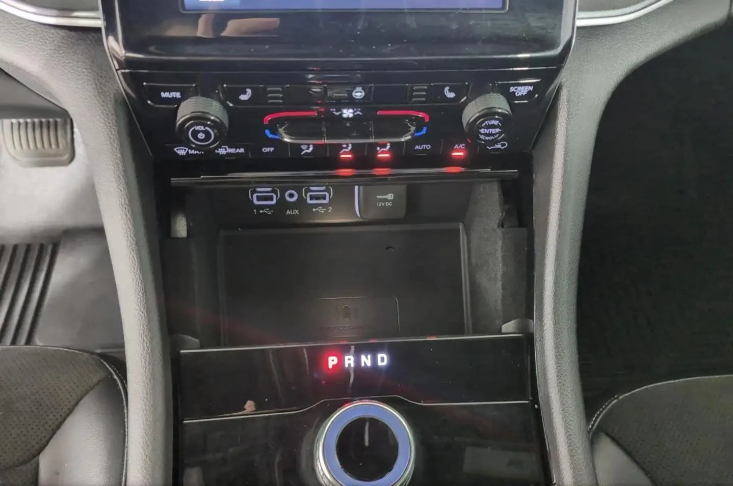 Jeep Grand cherokee 4X4 ALTITUTE * DIS * ПОДГР * КАМЕРА * ПЕРФ ЗА ГАЗ, снимка 11 - Автомобили и джипове - 55460108