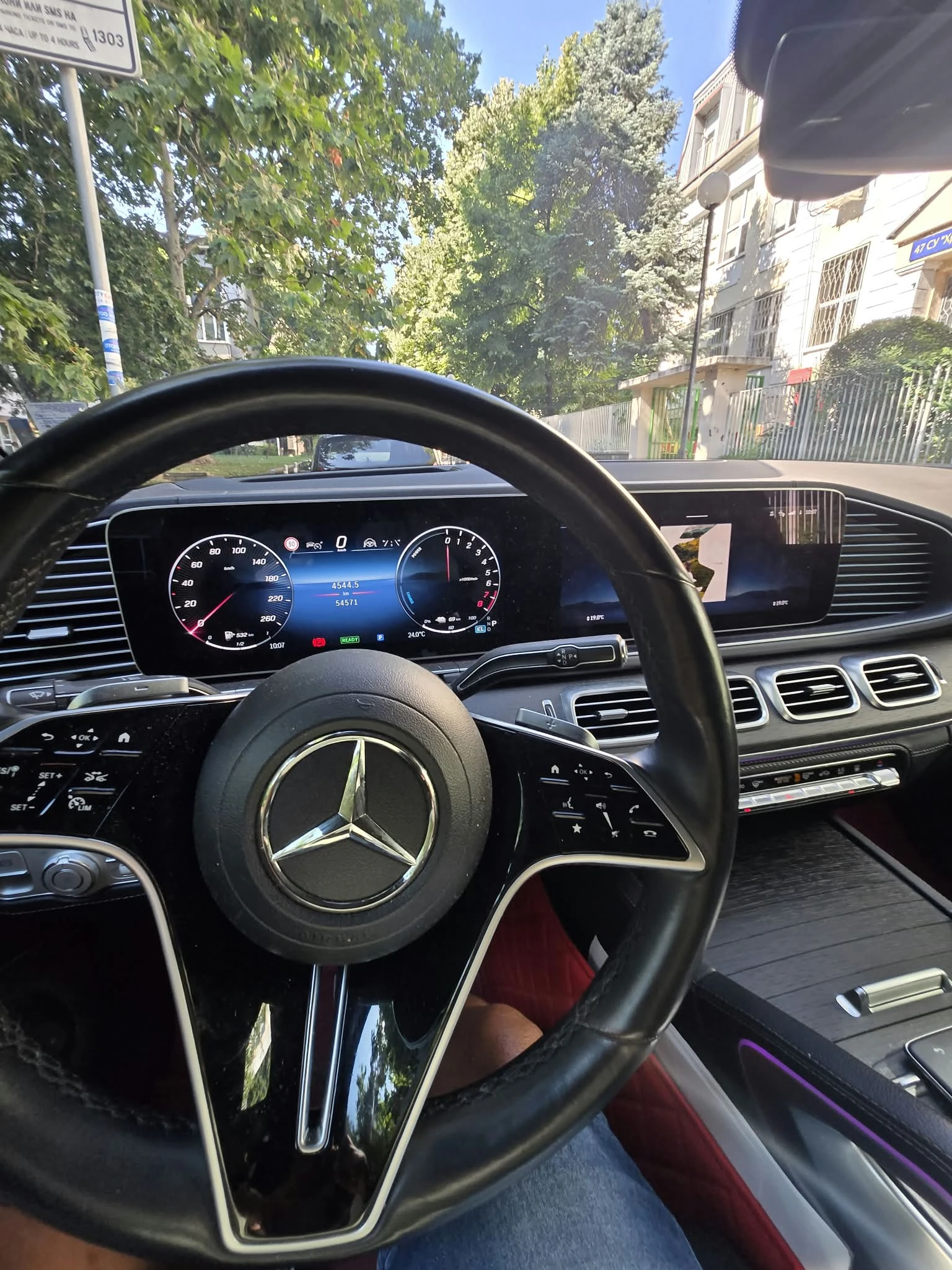 Mercedes-Benz GLE 400 GLE 400e, снимка 3 - Автомобили и джипове - 56120641