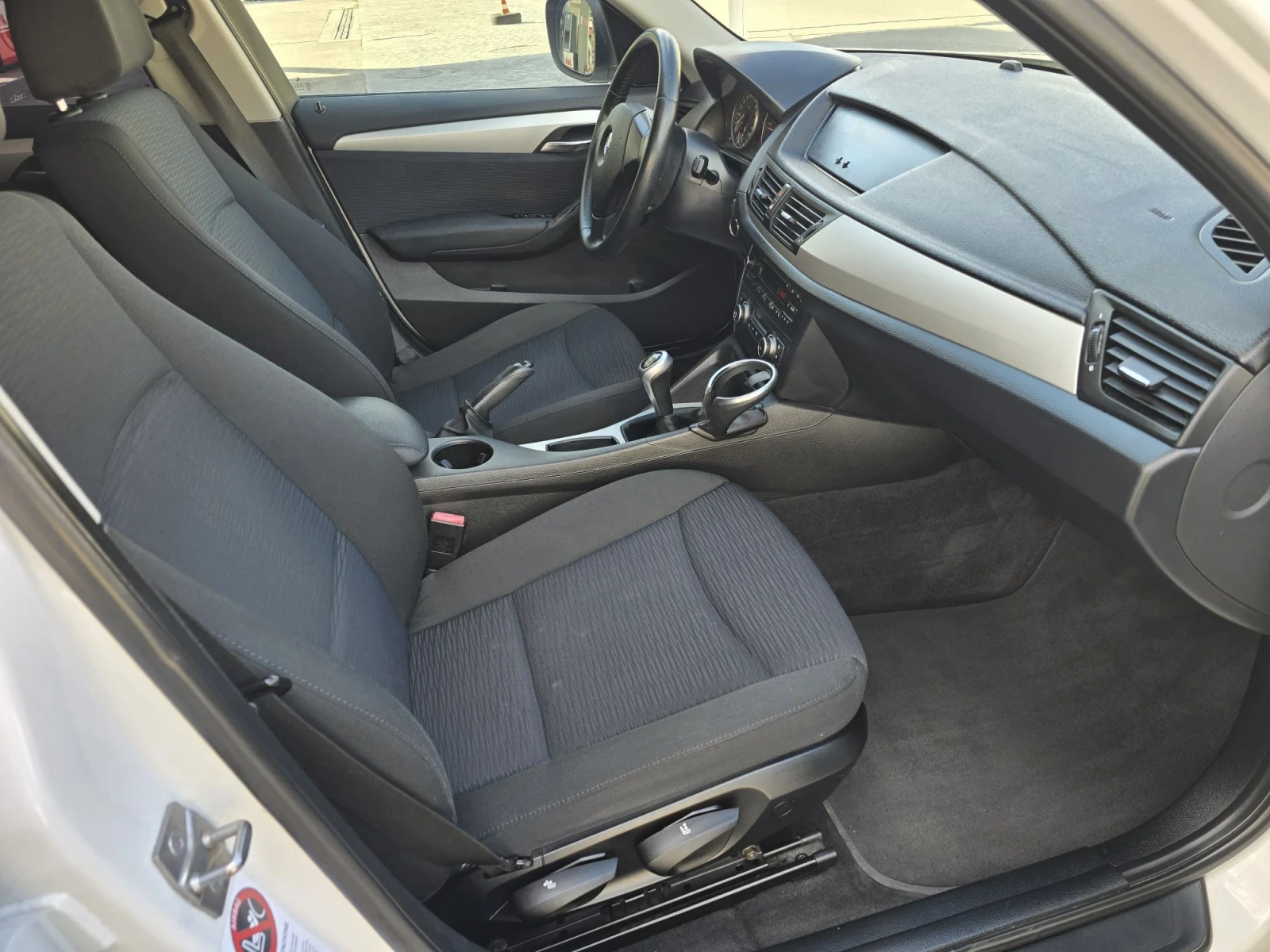 BMW X1 2.0d S-DRIVE 143к.с, снимка 10 - Автомобили и джипове - 56269180
