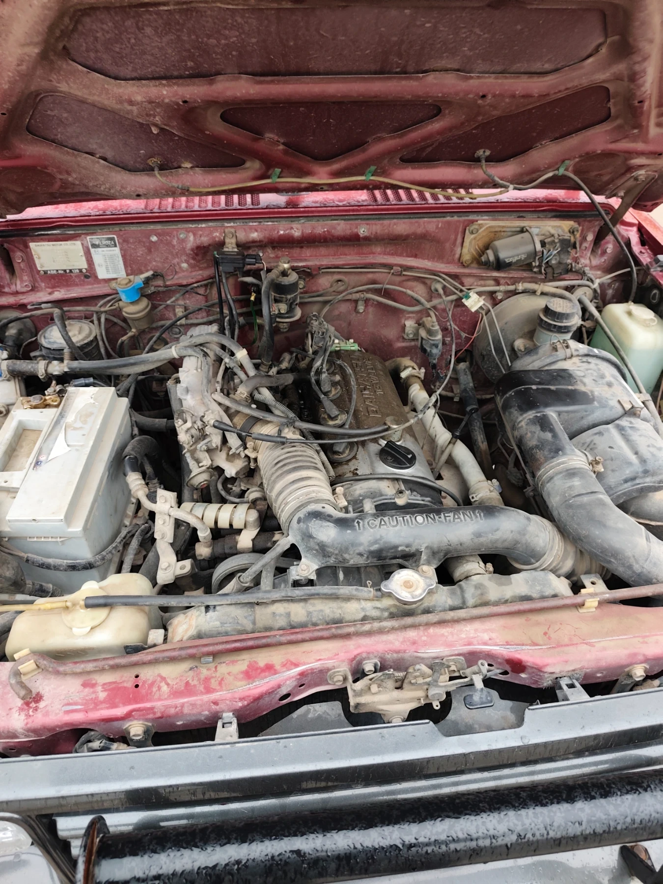 Daihatsu Feroza, снимка 10 - Автомобили и джипове - 56659975