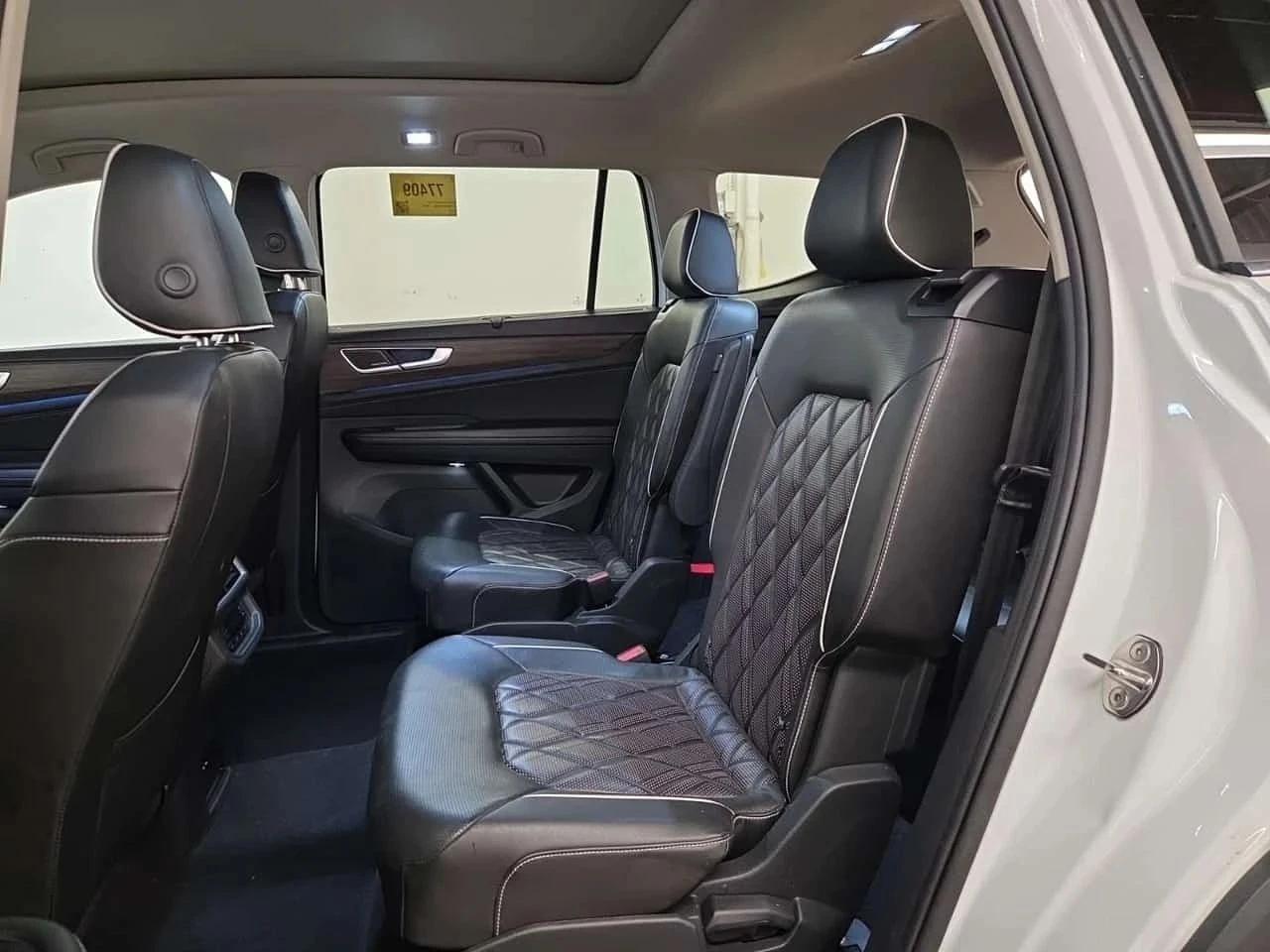 VW Atlas, снимка 13 - Автомобили и джипове - 56707099
