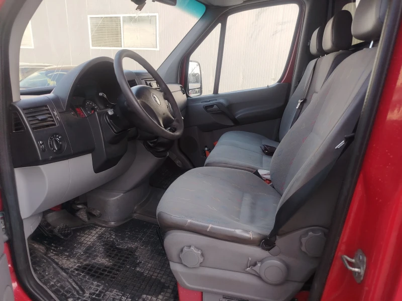 VW Crafter, снимка 4 - Бусове и автобуси - 53132361