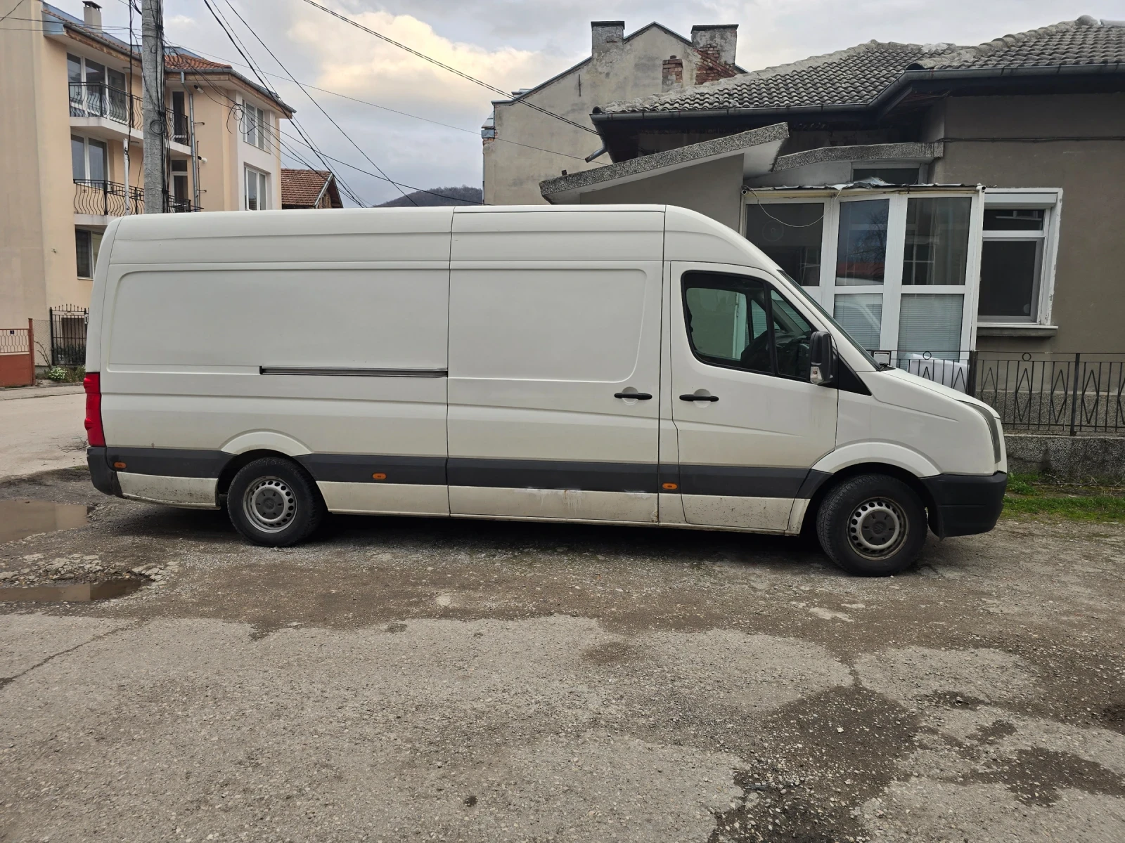 VW Crafter 2.5 TDI, снимка 3 - Бусове и автобуси - 54082710