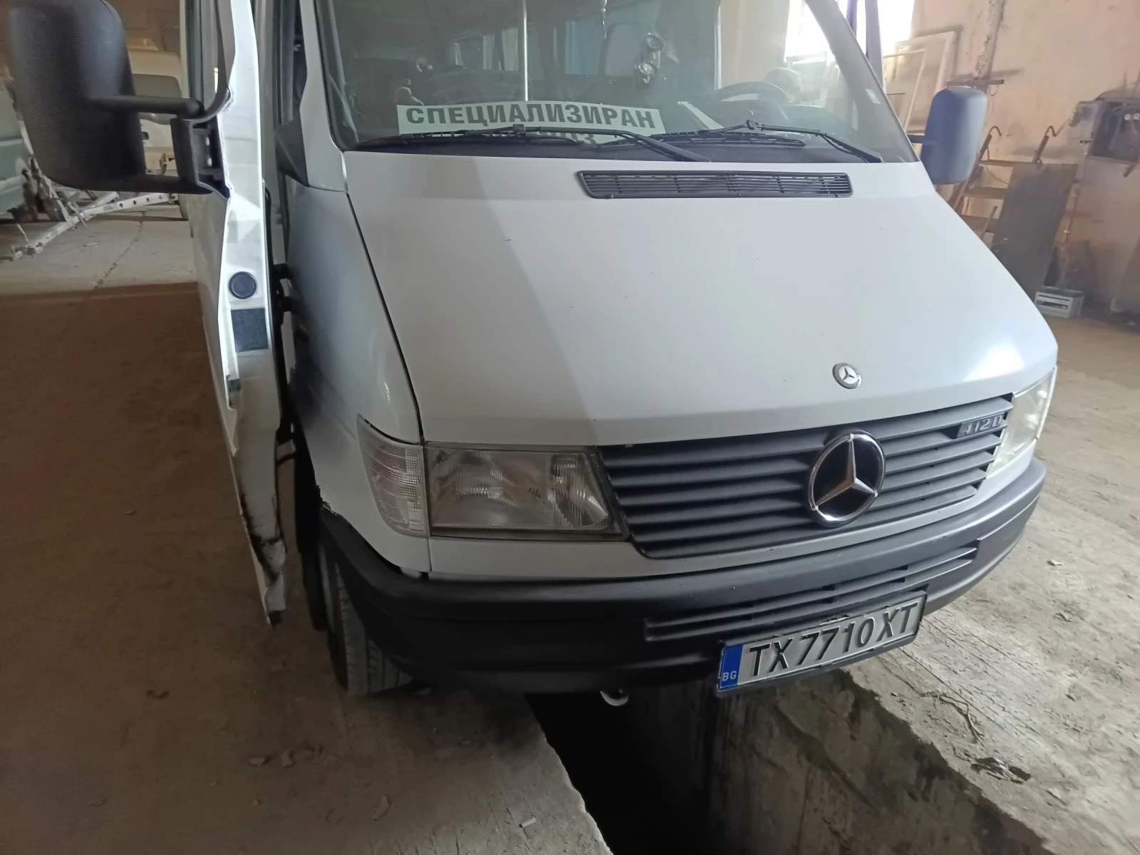 Mercedes-Benz Sprinter 412 412