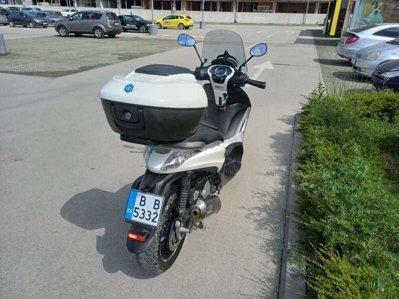 Piaggio Beverly 350 ABS ASR, снимка 4 - Мотоциклети и мототехника - 50059851