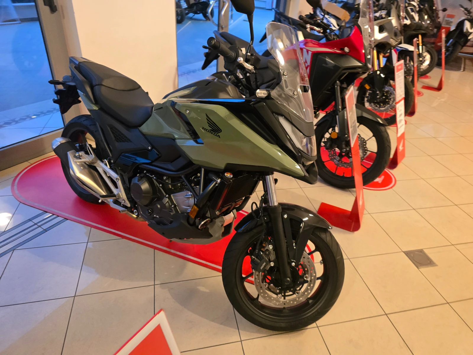 Honda Nc 750x 2025/2026!!! New!!! Km.0!! Euro 5+ !!! - изображение 2