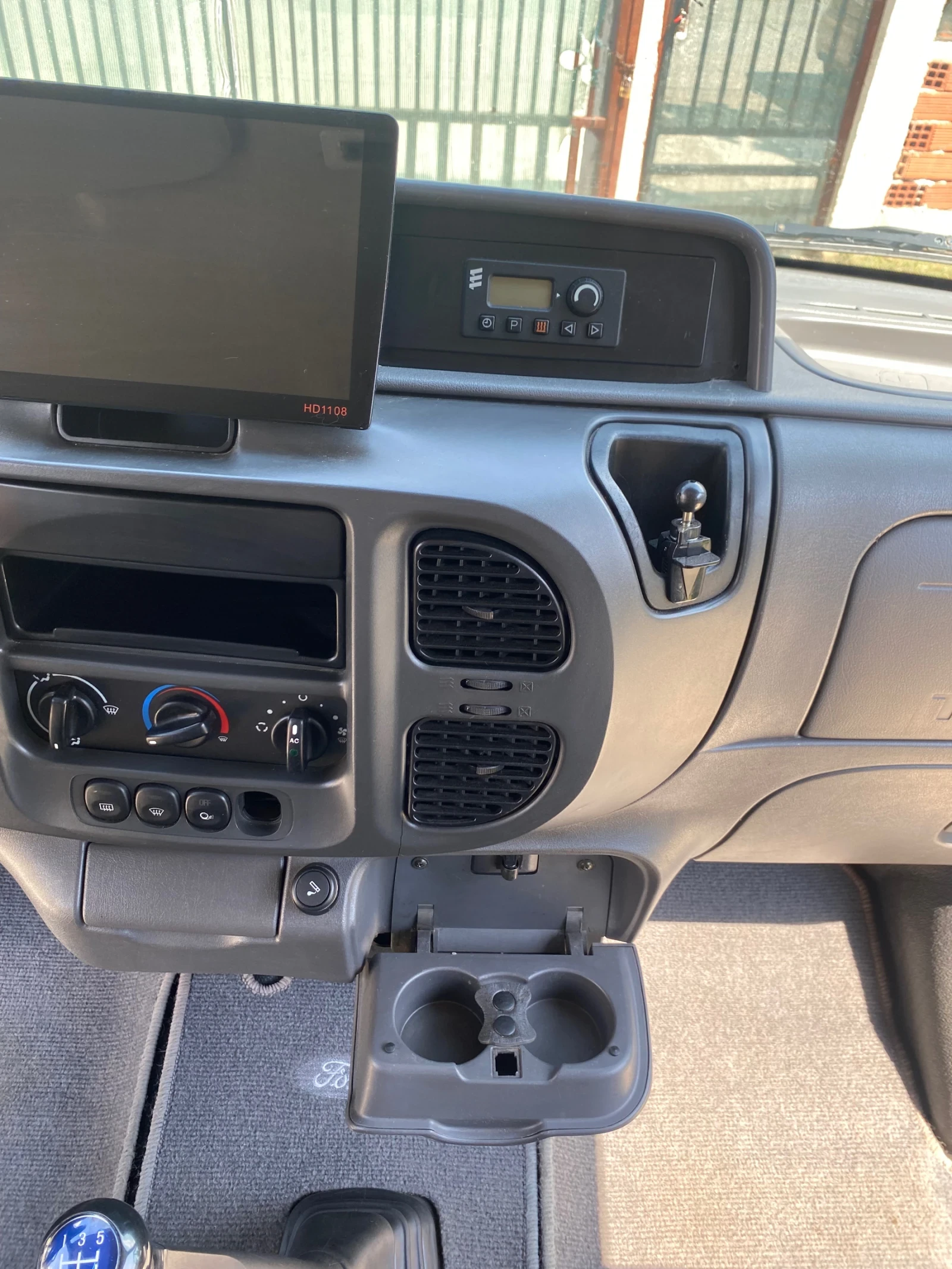 Кемпер Ford Westfalia Nugget - изображение 8