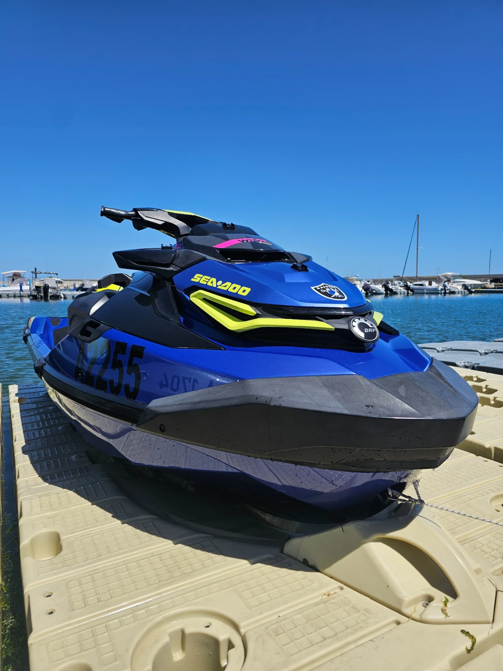 Джет Bombardier Sea Doo Wake Pro 230, снимка 2 - Воден транспорт - 55079509