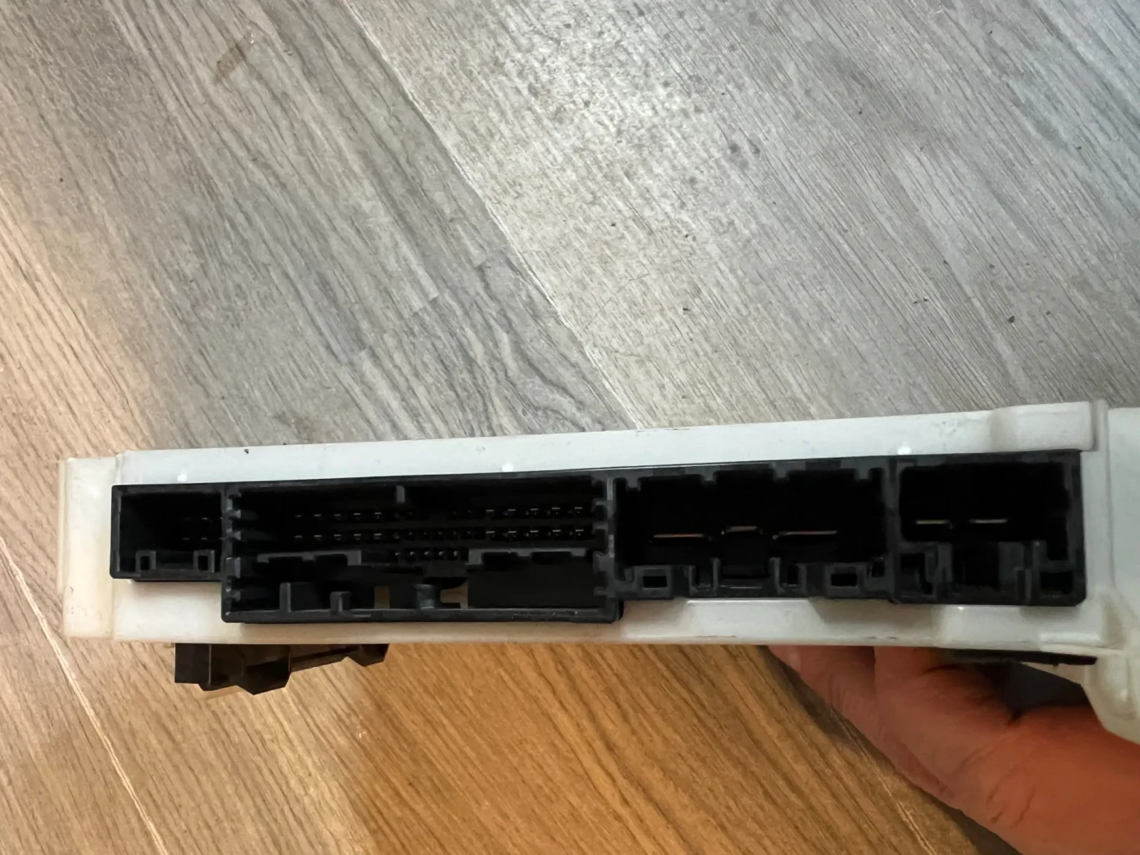 2353R20  SUZUKI SWIFT HYBRID 2019 23 53R20 | Mobile.bg   2