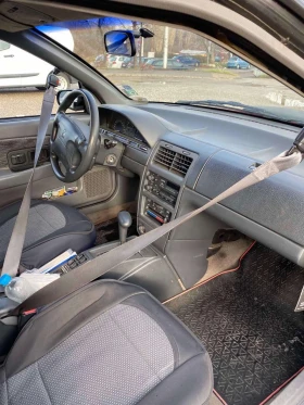 Saturn Astra, снимка 4