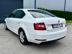 Skoda Octavia 2.0TDI DSG DISTRONIC KEYLESS AMBIENT LED, снимка 3