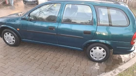 Opel Corsa 1.4i 16V, снимка 8