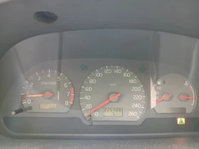 Volvo V40 2.0Т - 2800 лв. - 74540598 9