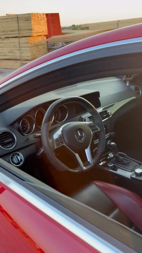 Mercedes-Benz C 63 AMG Performance Pack LSD * * CARFAX * *  * * | Mobile.bg    7