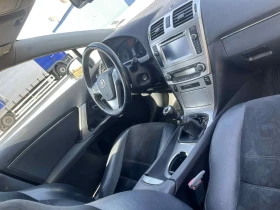 Toyota Avensis, снимка 12