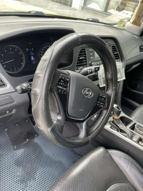 Hyundai Sonata 2.0i - 12499 € / 24445.92 лв. - 20239389 15