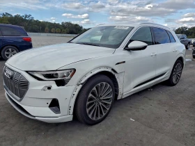 ������ Audi E-Tron