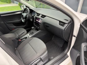 Skoda Octavia 2.0TDI DSG DISTRONIC KEYLESS AMBIENT LED | Mobile.bg � ����� ������ 8