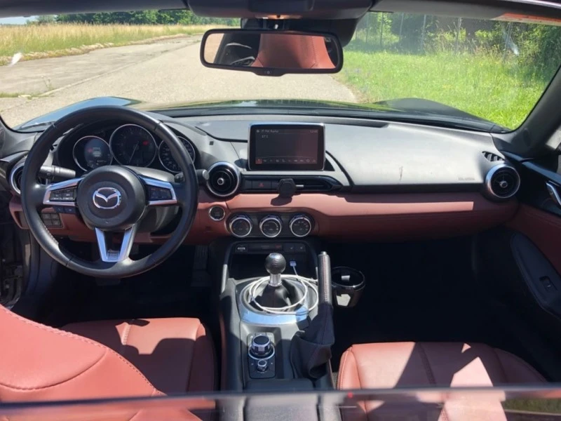 Mazda Mx-5 1.5i Skyactiv Hard top, снимка 3 - Автомобили и джипове - 46156711