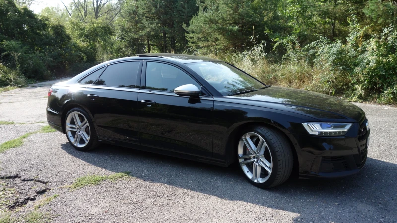 Audi S8, снимка 1 - Автомобили и джипове - 48009952