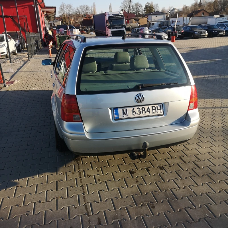 VW Golf 2.0 , снимка 13 - Автомобили и джипове - 49559326