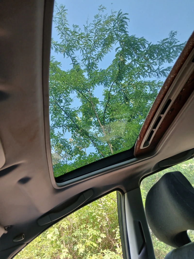 Volvo V40 2.0Т, снимка 15 - Автомобили и джипове - 51130343