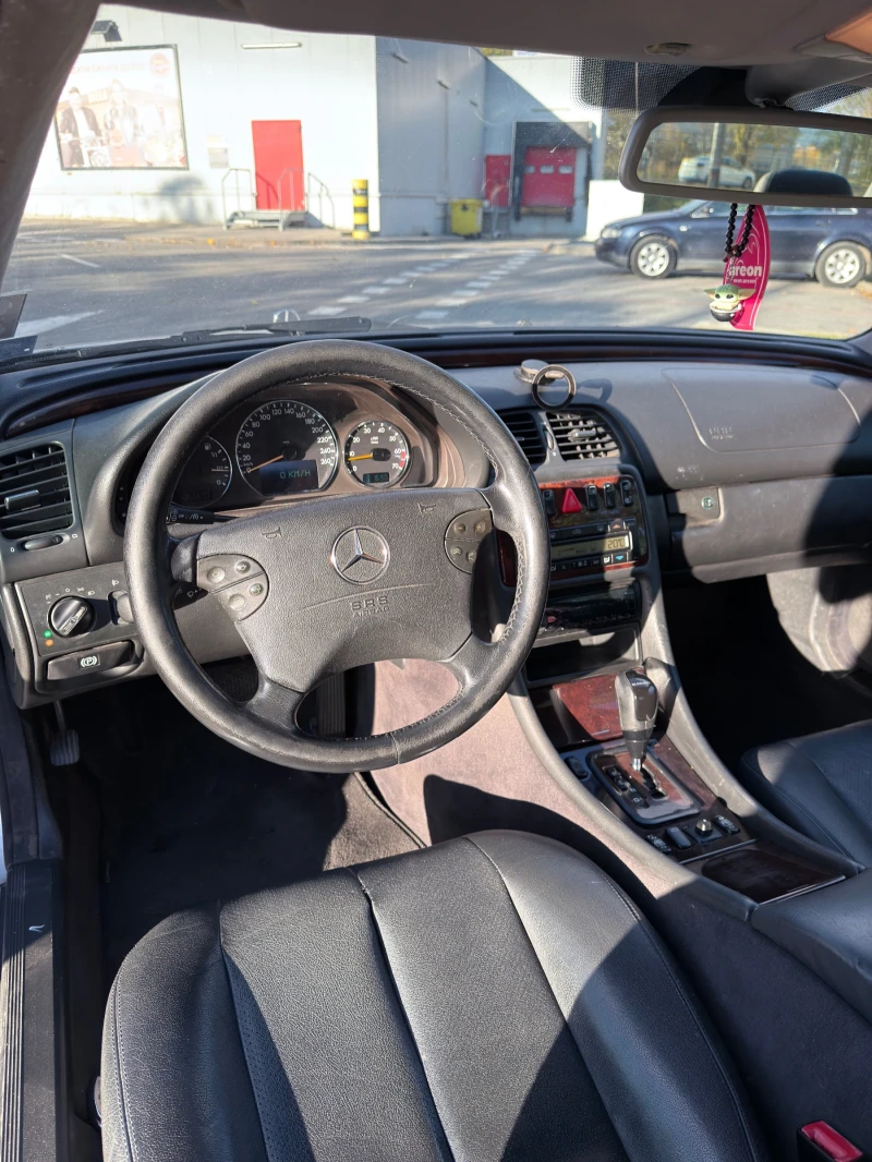 Mercedes-Benz CLK Facelift 200 Kompressor, снимка 10 - Автомобили и джипове - 52554526