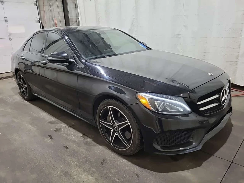 Mercedes-Benz C 300 * CARFAX * ЦЕНА ДО БГ, снимка 3 - Автомобили и джипове - 53524580