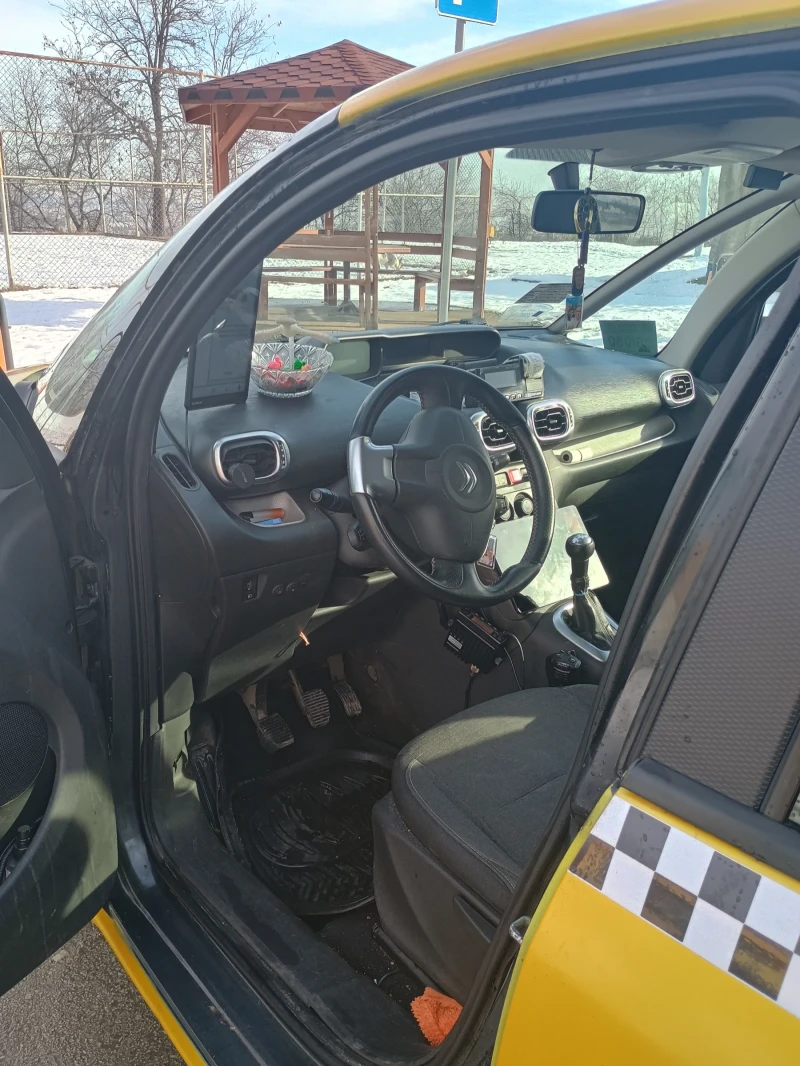 Citroen C3 Picasso, снимка 4 - Автомобили и джипове - 53558913