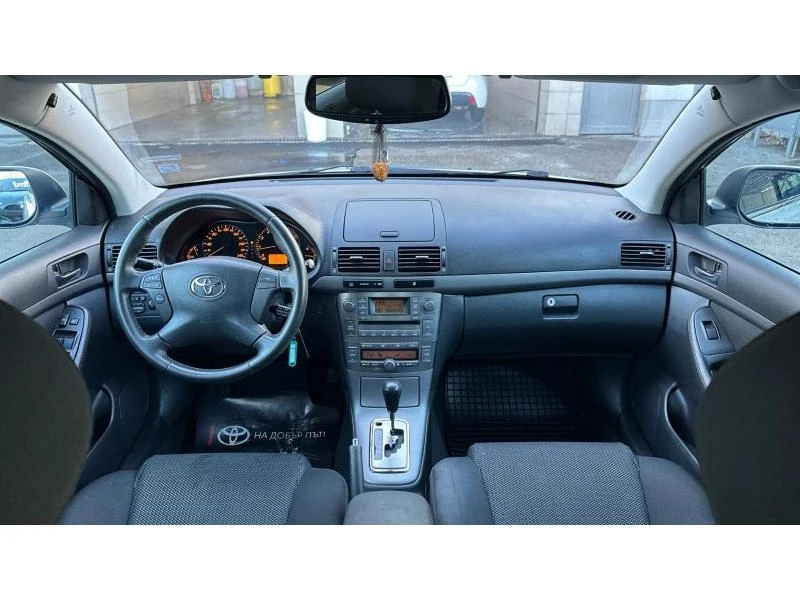 Toyota Avensis EXECUTIVE 2.0 AT - изображение 8