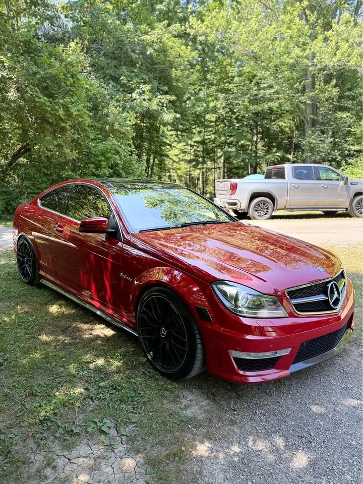 Mercedes-Benz C 63 AMG Performance Pack LSD * * CARFAX * * АВТОКРЕДИТ * * - изображение 2