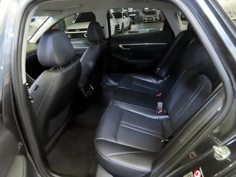 Hyundai Sonata 2.0 Premium Plus, снимка 7 - Автомобили и джипове - 55615785