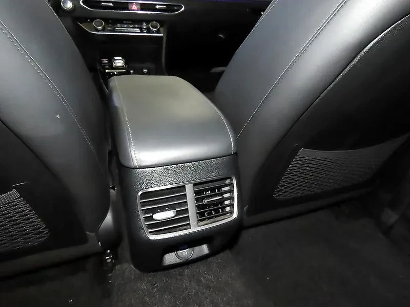 Hyundai Sonata 2.0 Premium Plus, снимка 17 - Автомобили и джипове - 55615785