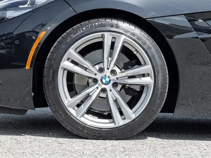 BMW Z4 Automatic, снимка 5 - Автомобили и джипове - 56010760