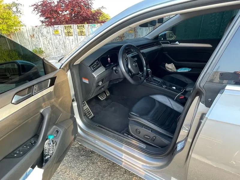 VW Arteon 2.0 Tdi Premium, снимка 17 - Автомобили и джипове - 56113124