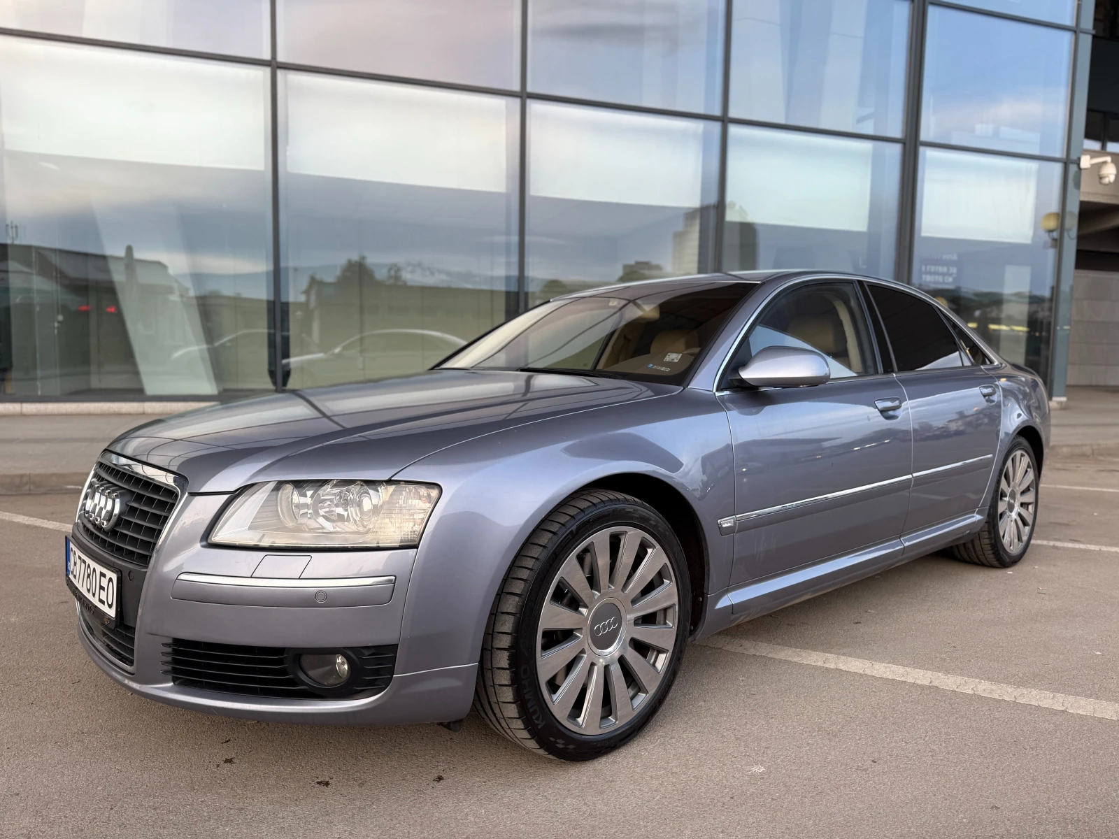 Audi A8 6 МЕСЕЦА ГАРАНЦИЯ/4.2i 335к.с. Всички Екстри , снимка 1