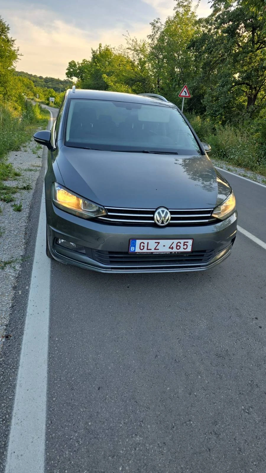 VW Touran 2.0TDI Highline - изображение 2