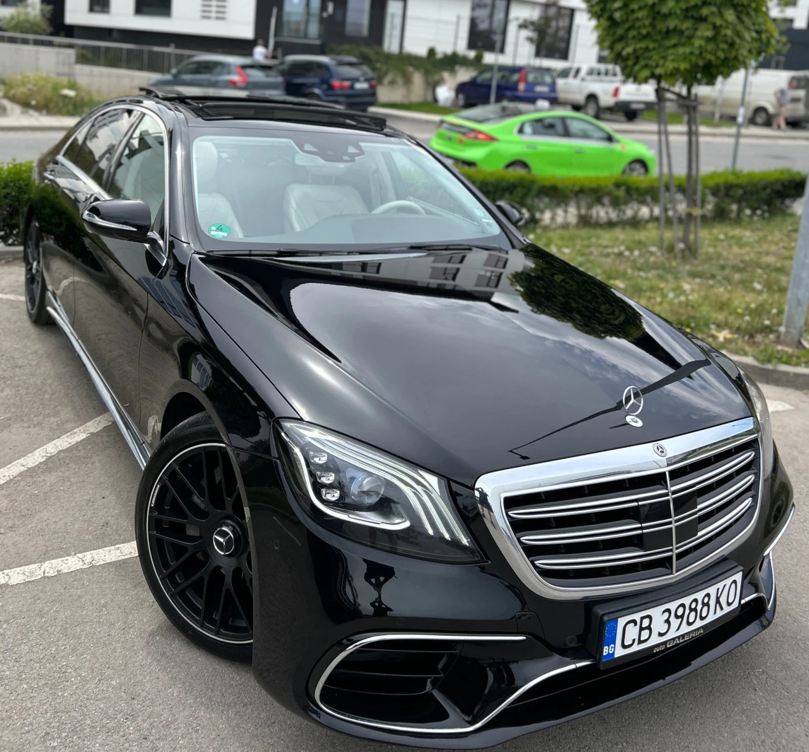 Mercedes-Benz S 350 АМG 63/4х4/Панорама/Дълга база/Burmester - изображение 2