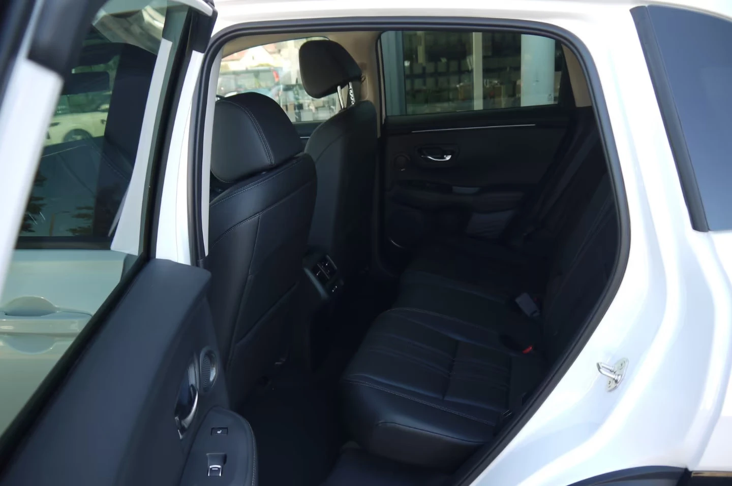 Honda ZR-V 2.0/ADVANCE/184HP/e:HEV/HUD/PANO/NAVI/AMBI/270f | Mobile.bg   15