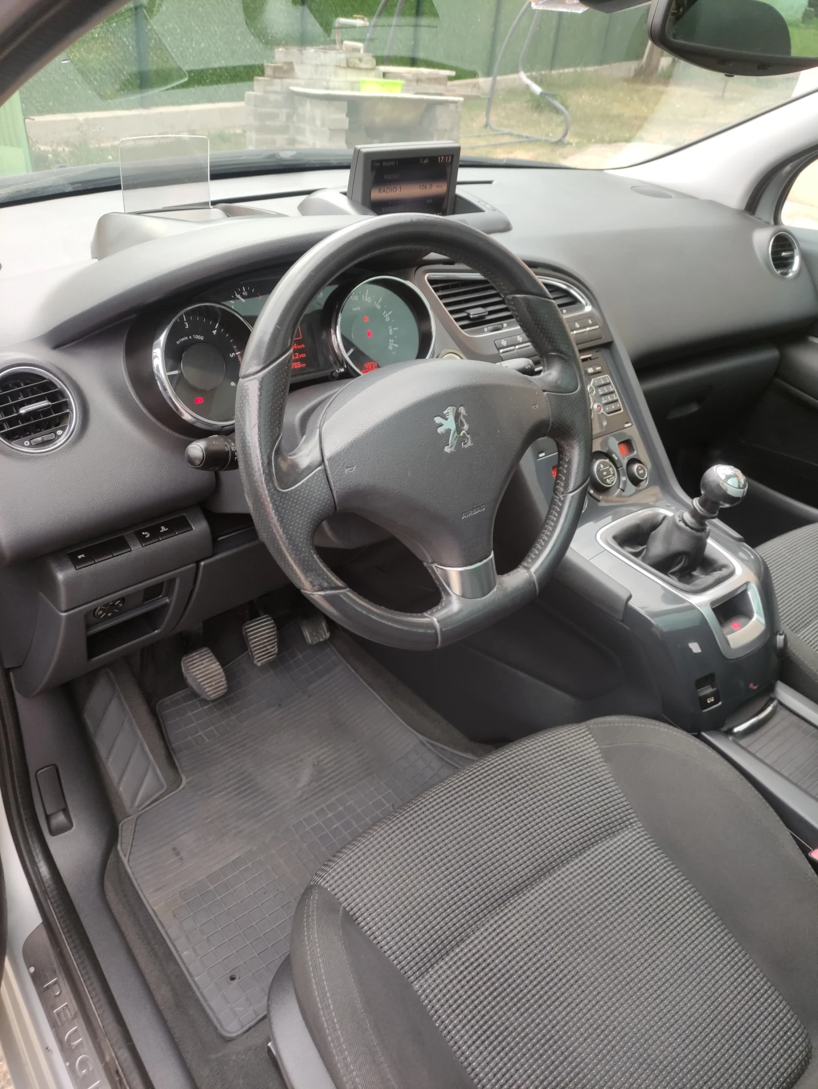 Peugeot 5008  - изображение 10