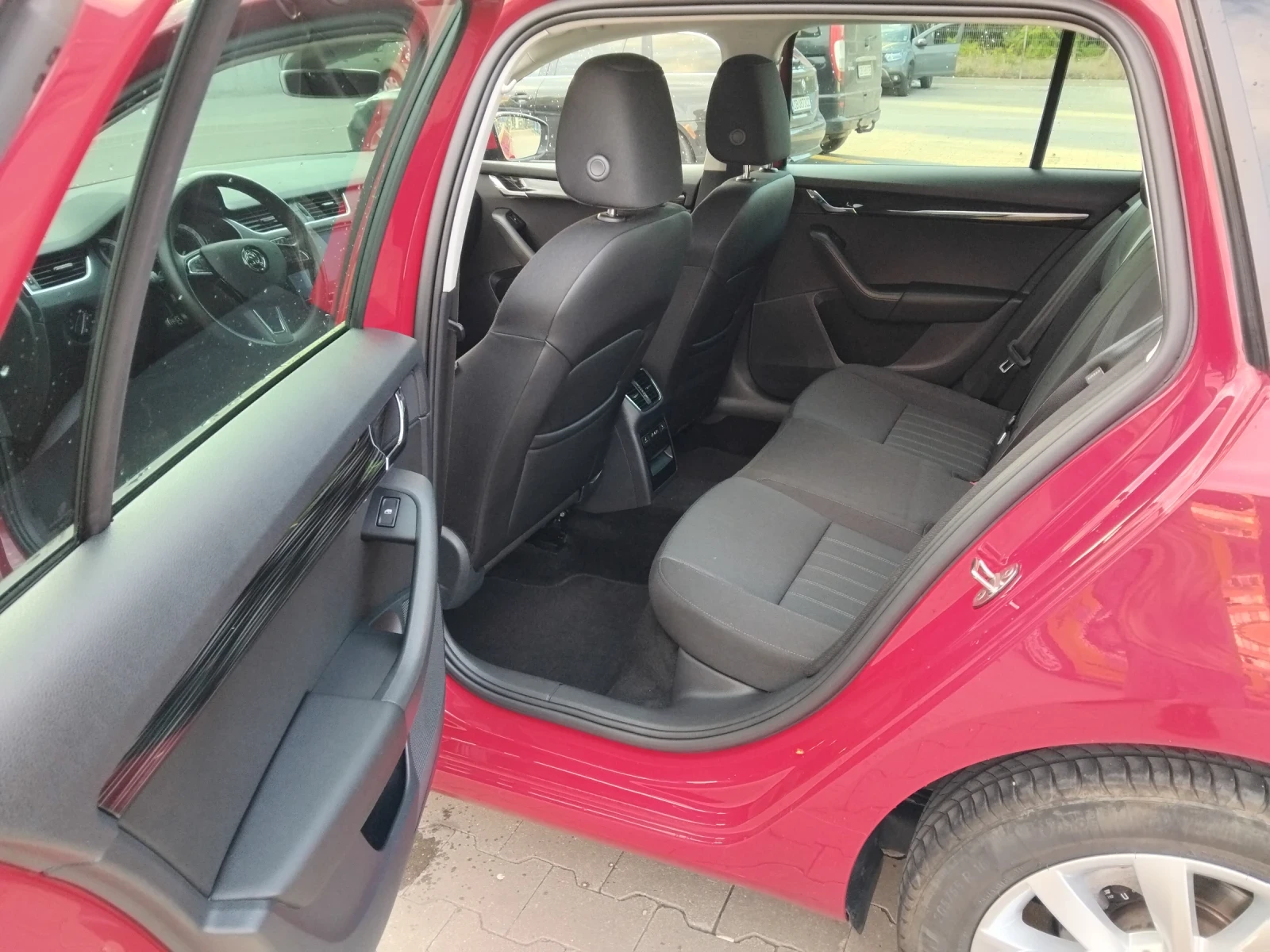 Skoda Octavia 1.5 GTEC CNG Метан - изображение 9