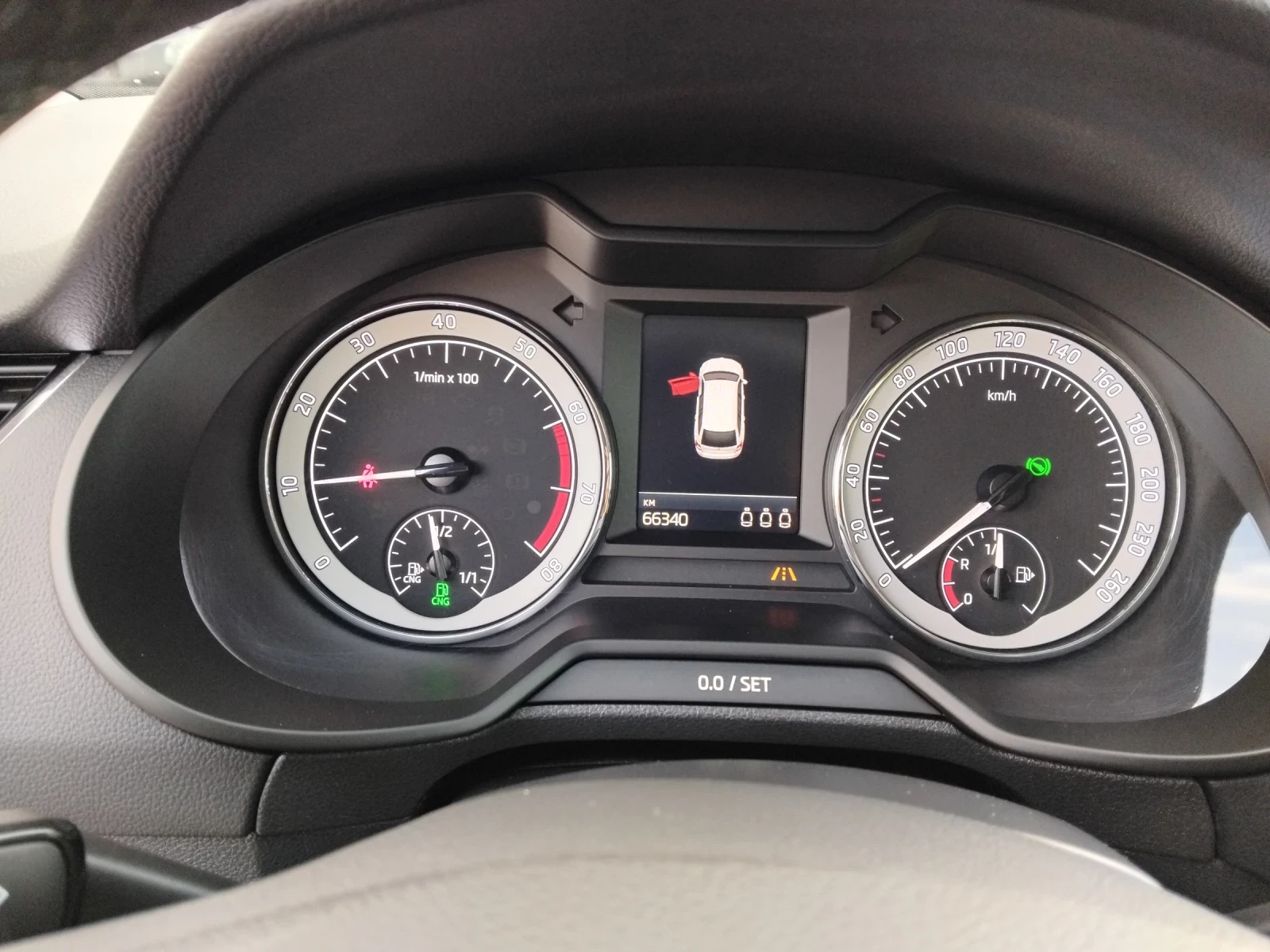 Skoda Octavia 1.5 GTEC CNG  | Mobile.bg   11