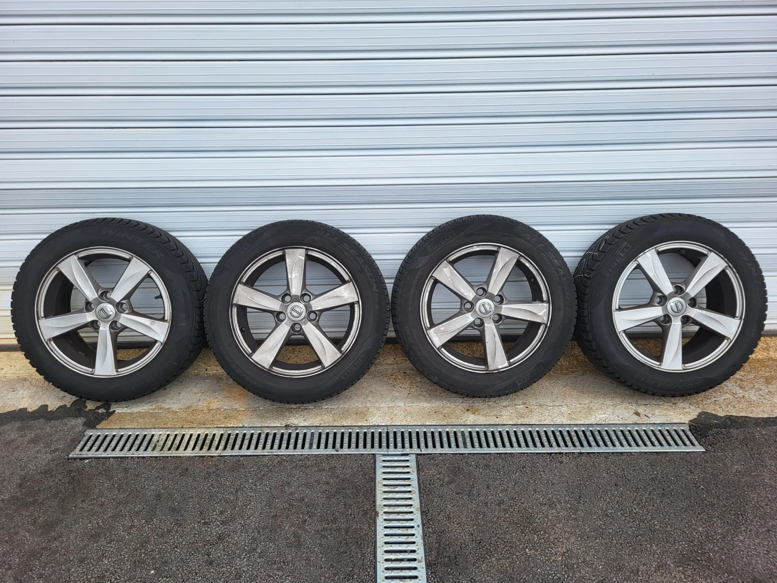 Volvo V40 2.0 D2 120 KC EURO 6B     | Mobile.bg   17