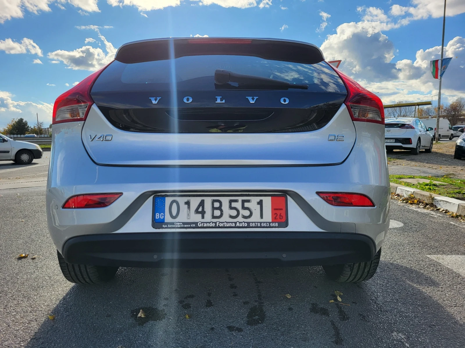 Volvo V40 2.0 D2 120 KC EURO 6B     | Mobile.bg   6