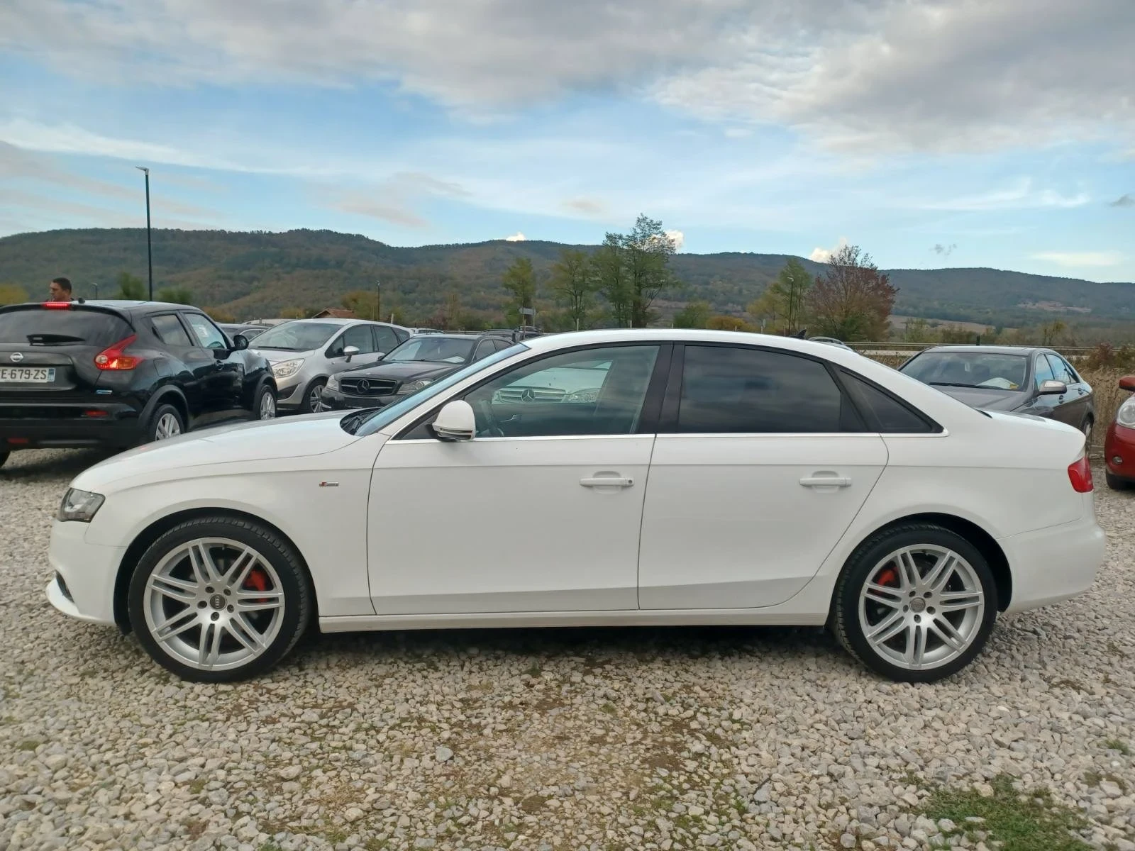 Audi A4 2.0TDi/SEDAN/143 K.C./6 СКОРОСТИ - изображение 2