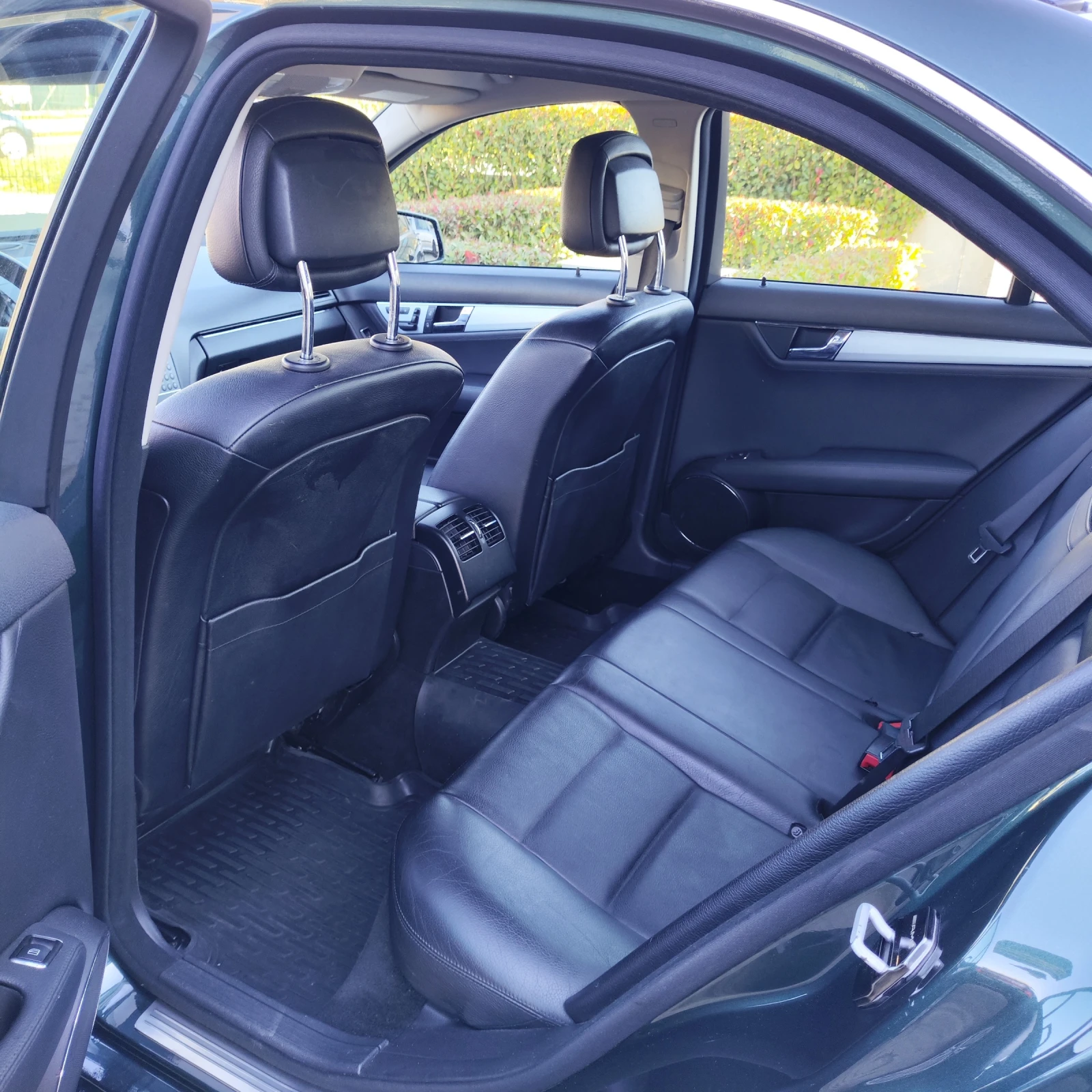 Mercedes-Benz C 350 | Mobile.bg   12