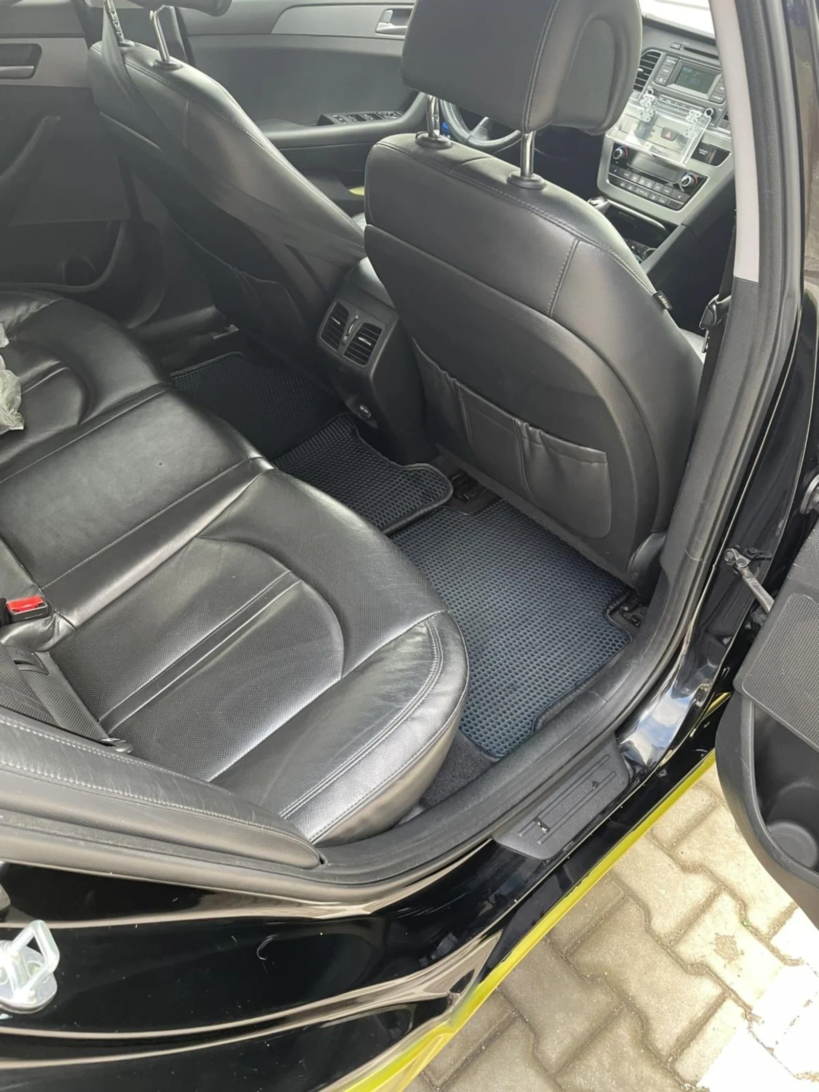 Hyundai Sonata 2.0i, снимка 17 - Автомобили и джипове - 53098564