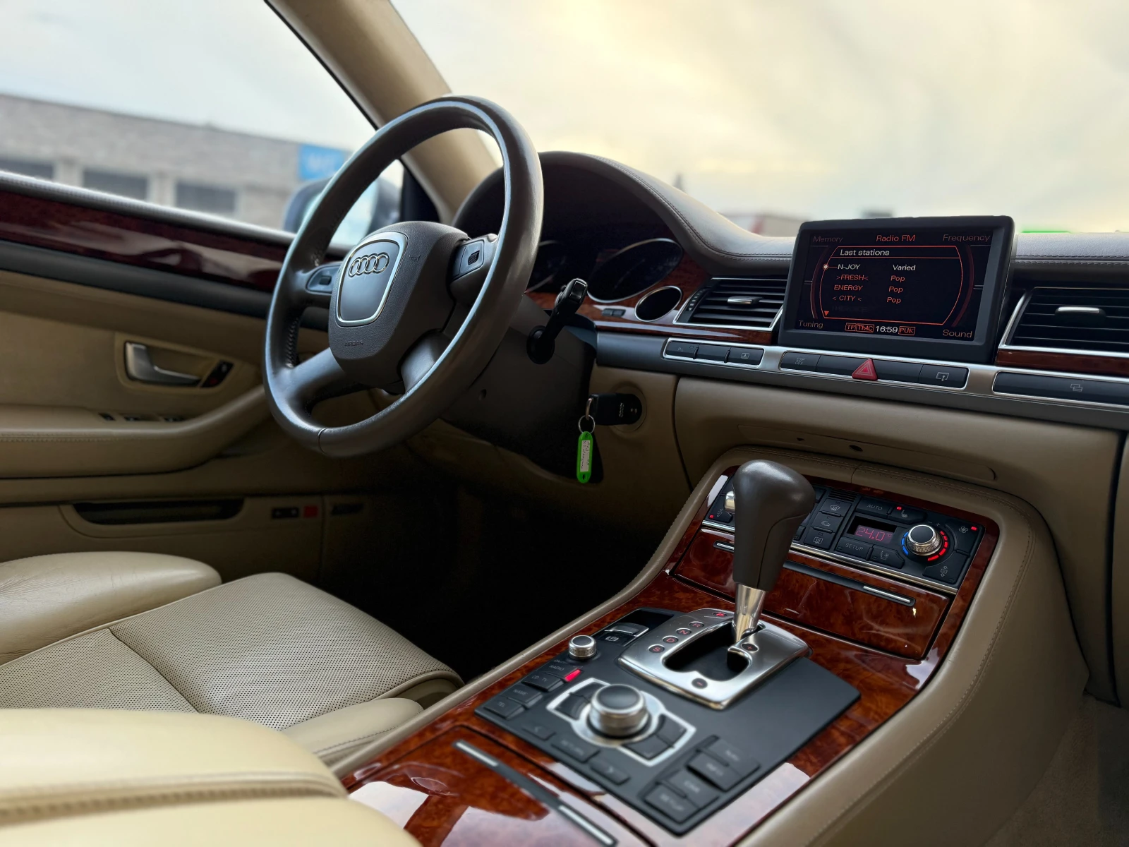 Audi A8 6 ������ ��������/4.2i 335�.�. ������ ������  | Mobile.bg � ����������� 11