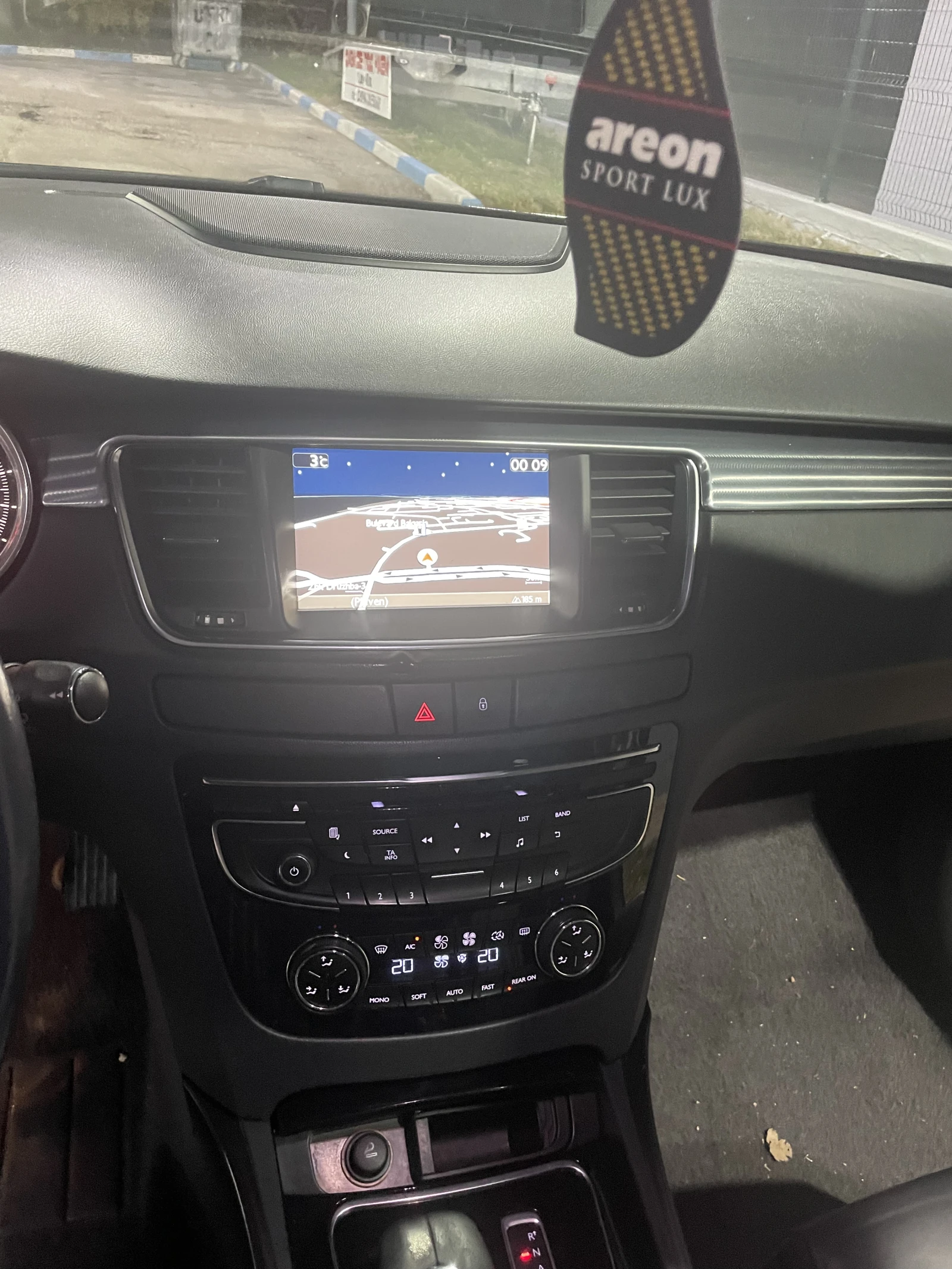 Peugeot 508 RXH 2.0 HDI HYbrid4 | Mobile.bg � ����������� 5