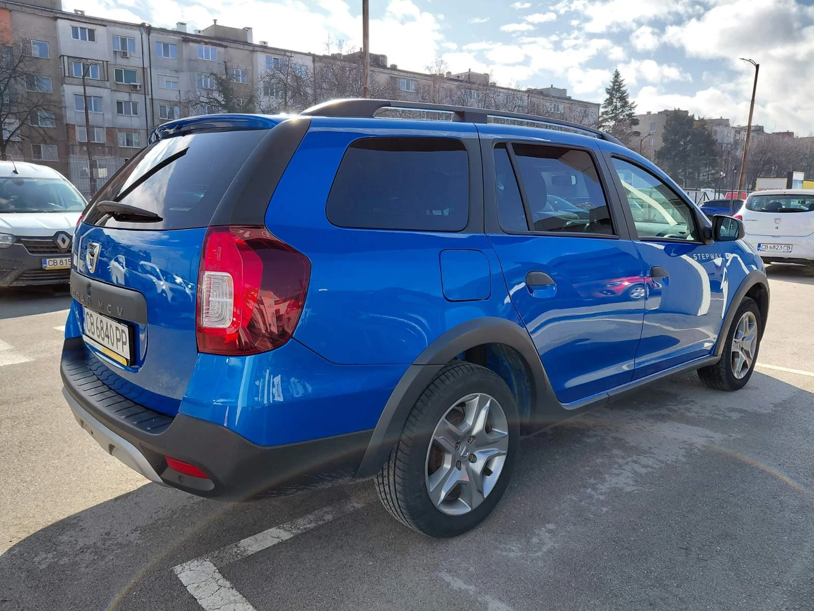 Dacia Logan 1.5 blue dCi MCV Stepway - изображение 7
